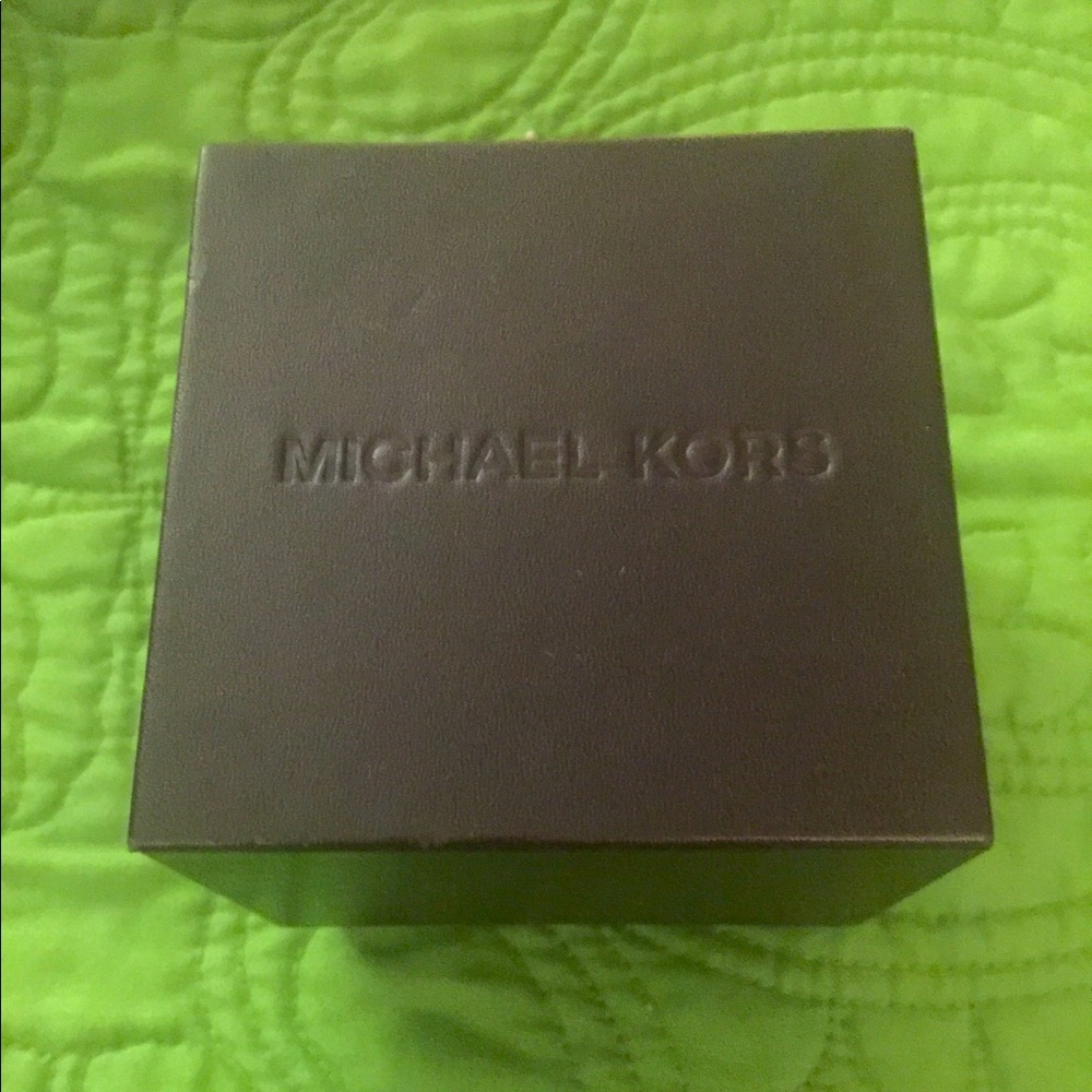Michael Kors Watch Box